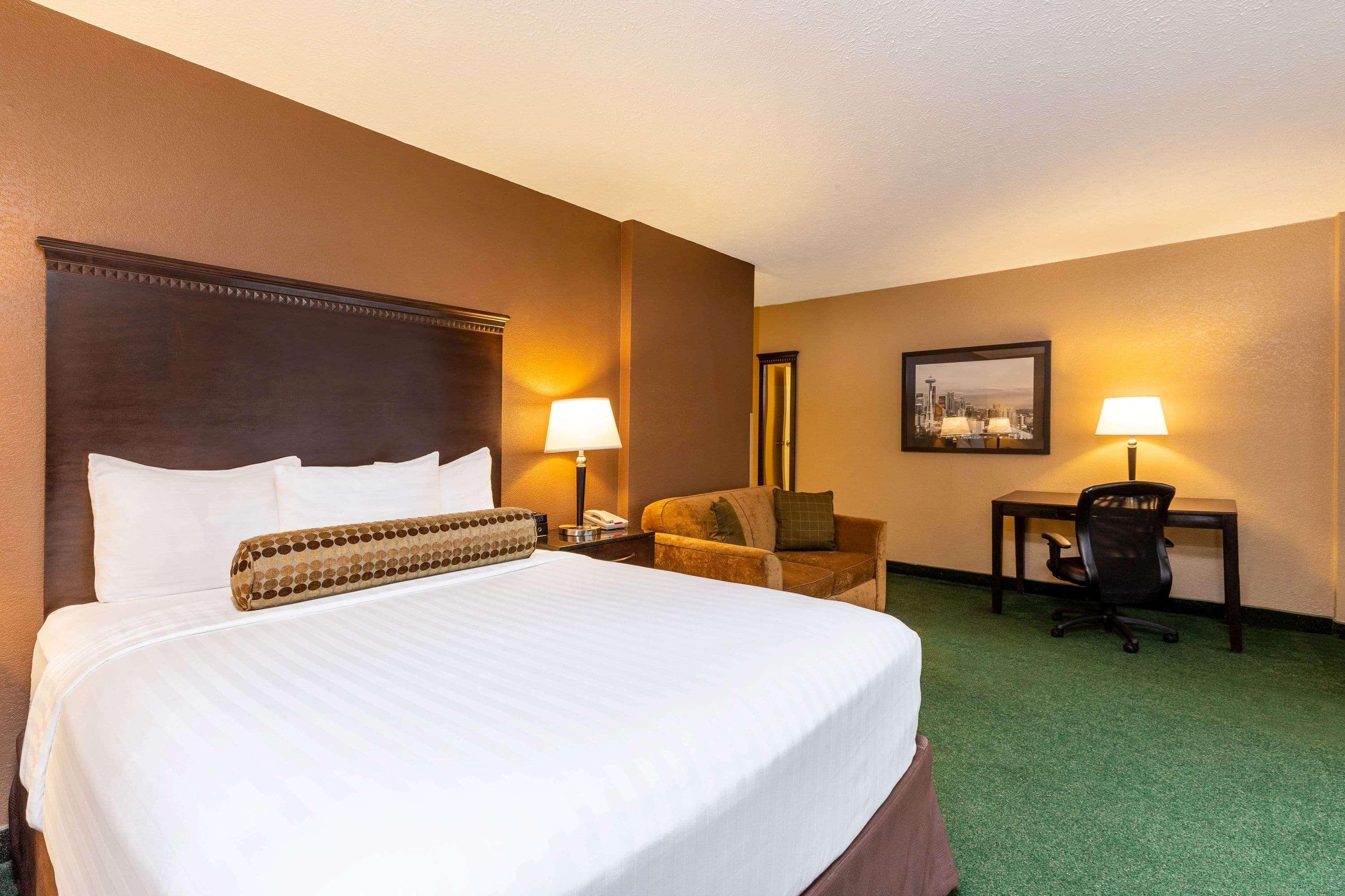 Отель La Quinta By Wyndham Seattle Downtown Экстерьер фото