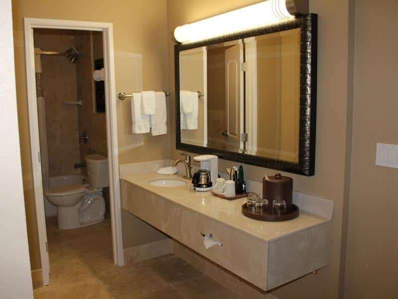 Отель La Quinta By Wyndham Seattle Downtown Экстерьер фото