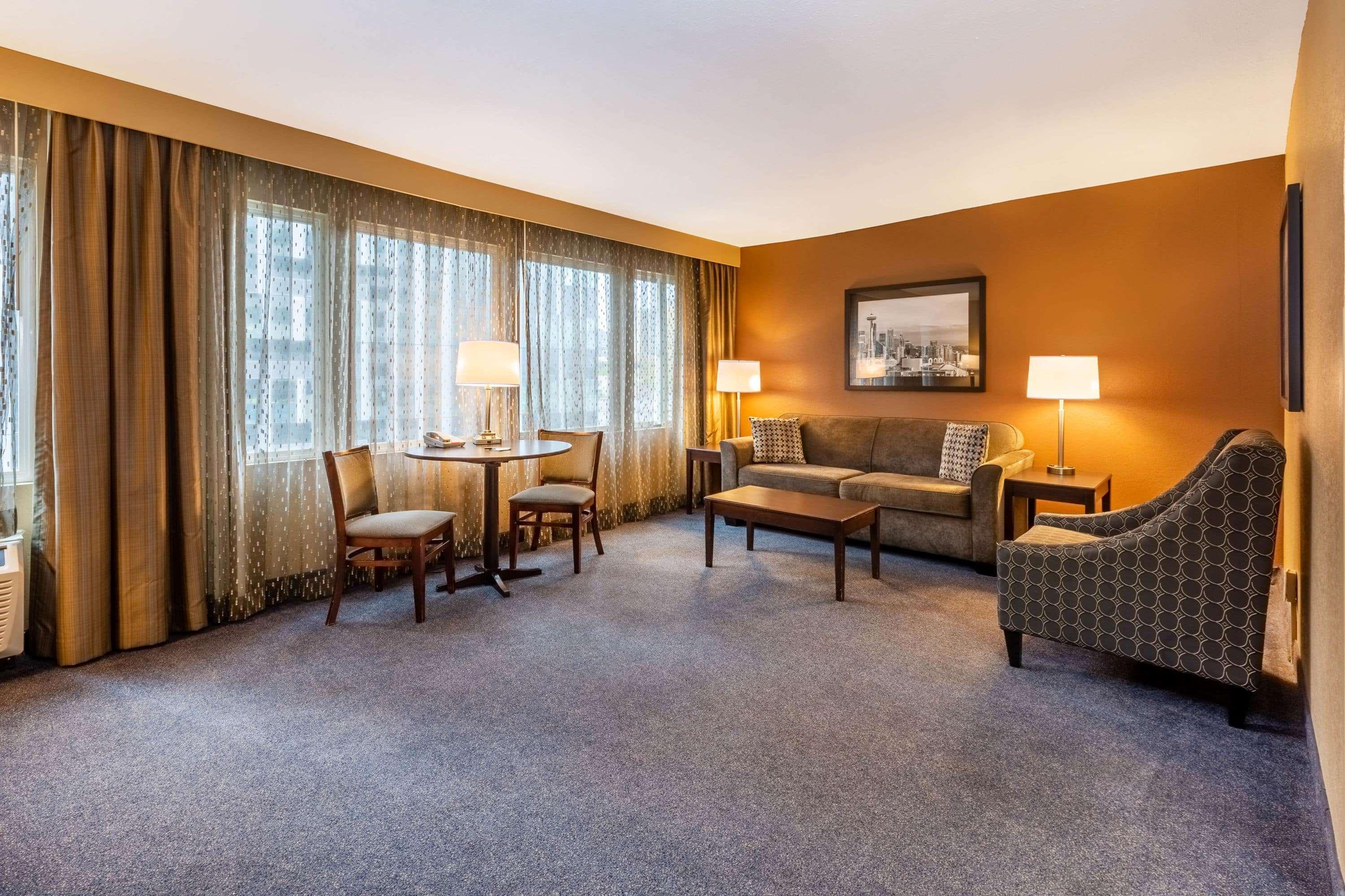 Отель La Quinta By Wyndham Seattle Downtown Экстерьер фото