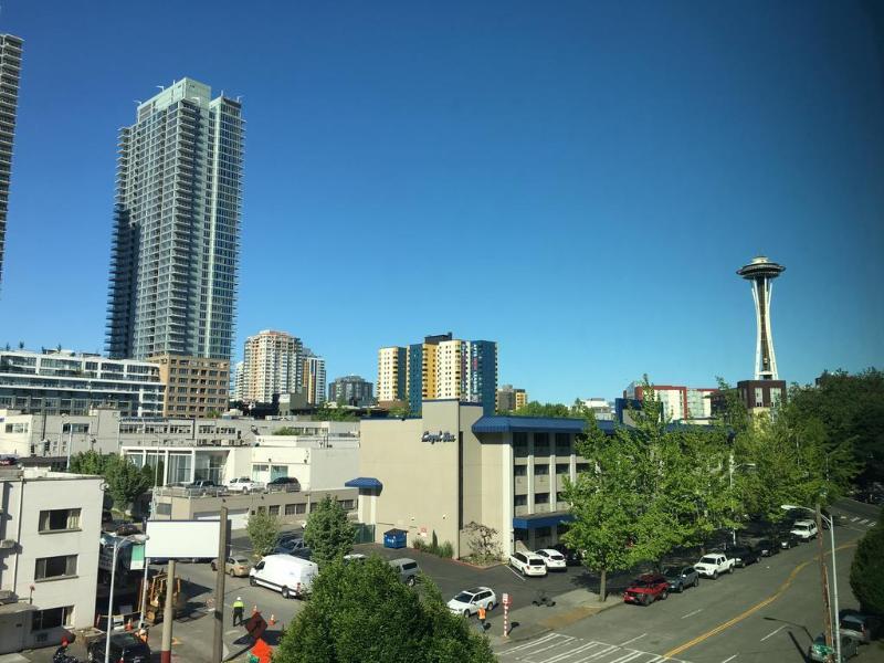 Отель La Quinta By Wyndham Seattle Downtown Экстерьер фото
